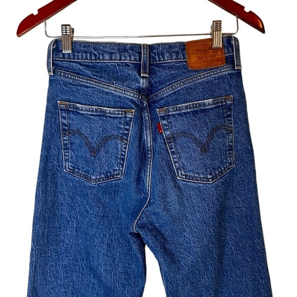 Levi's Women's Ribcage Straight Ankle Jeans- Size 26 - Picture 8 of 14